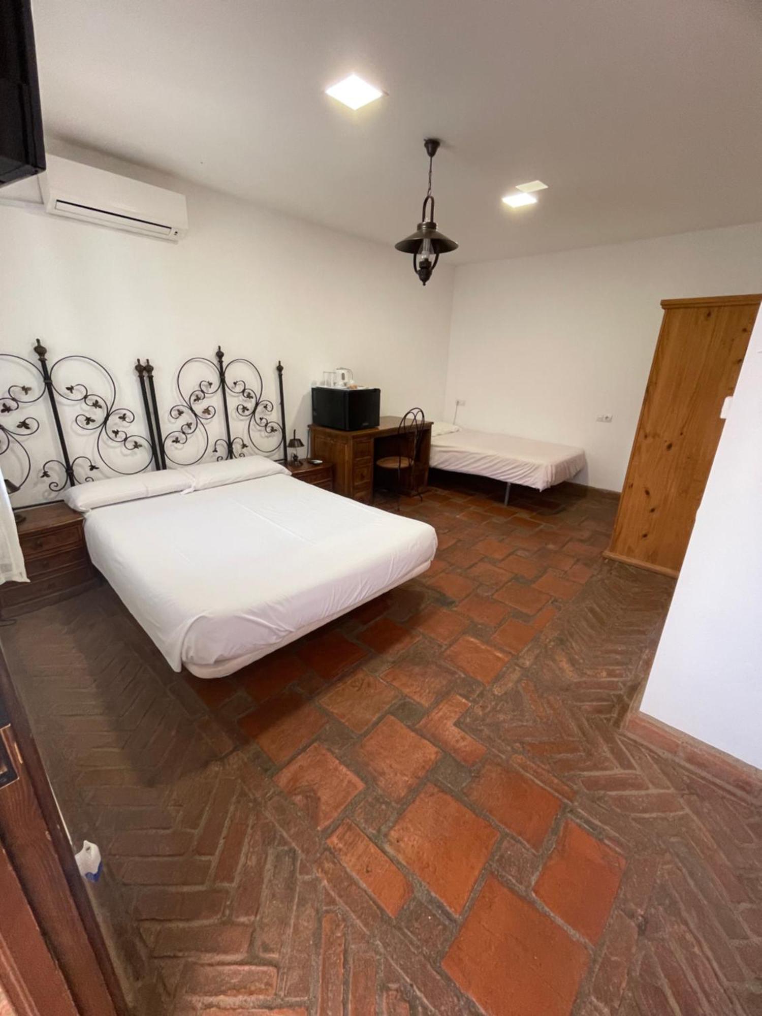 La Hacienda Del Marquesado Hotel Albunan Eksteriør billede