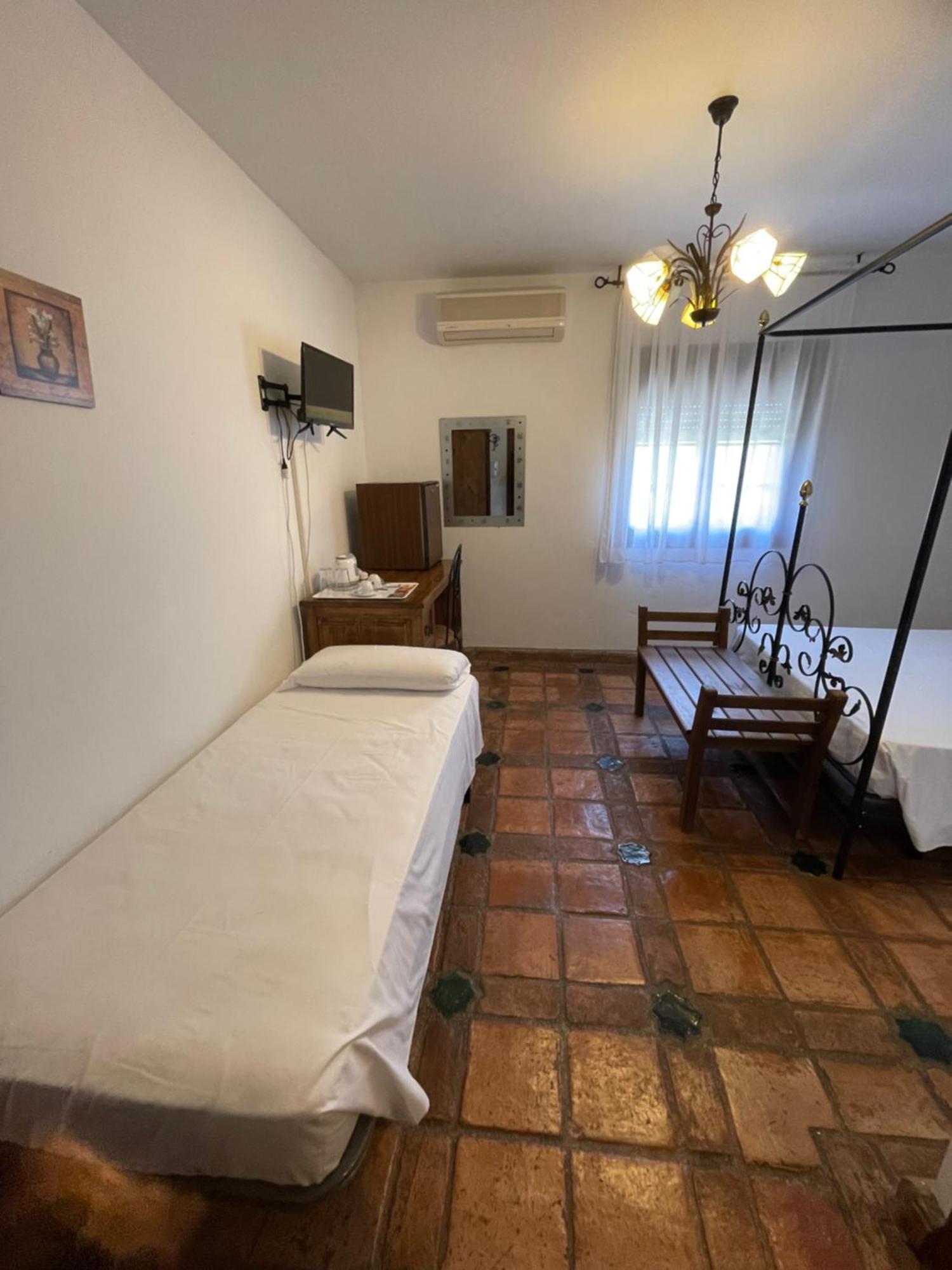 La Hacienda Del Marquesado Hotel Albunan Eksteriør billede